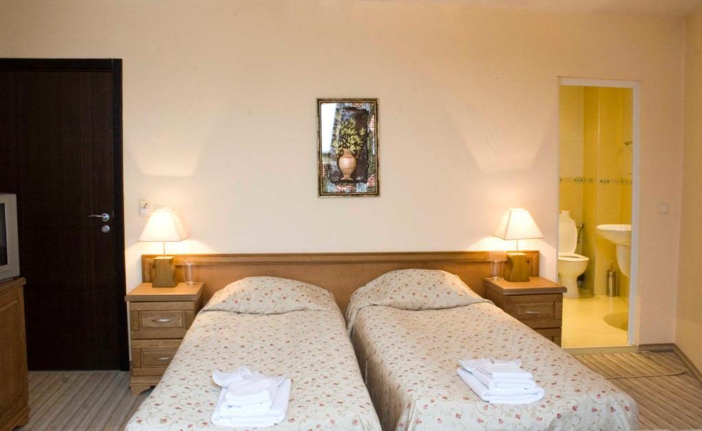Family Hotel Zora Razlog Eksteriør billede